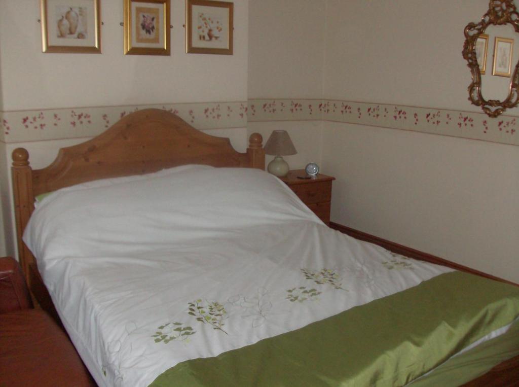 Jadellas Scarborough Room photo